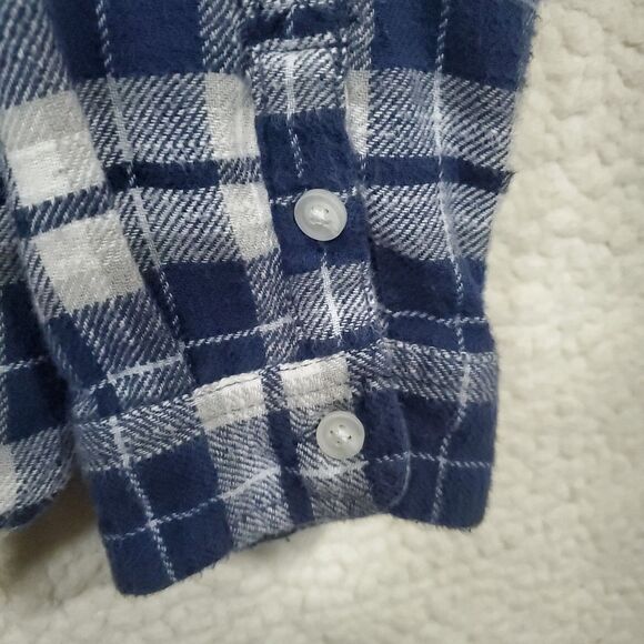 American Eagle Women's Boyfriend Fit Flannel Shirt - Size Small - Blue/White - Picture 7 of 16